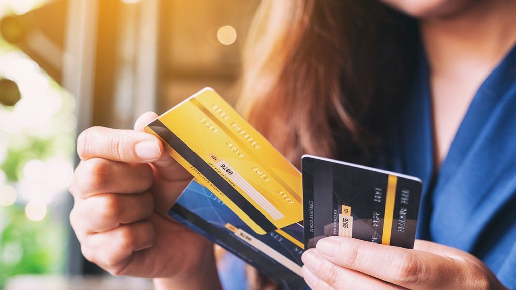 Credit card delinquencies in the US rise to the highest level in 14 years