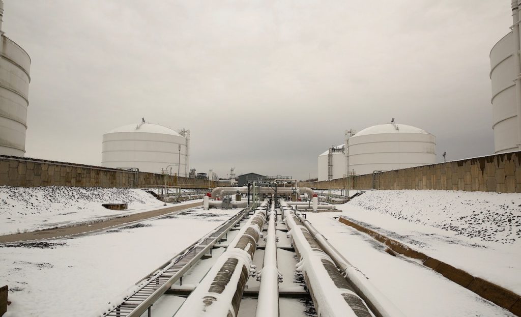 Natural gas prices rise after predictions of a colder-than-expected winter