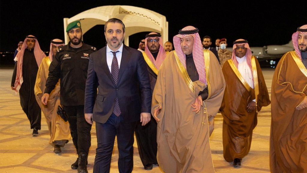 The Foreign Minister of Syria in Saudi Arabia in the first foreign visit for the new government The Syrian war