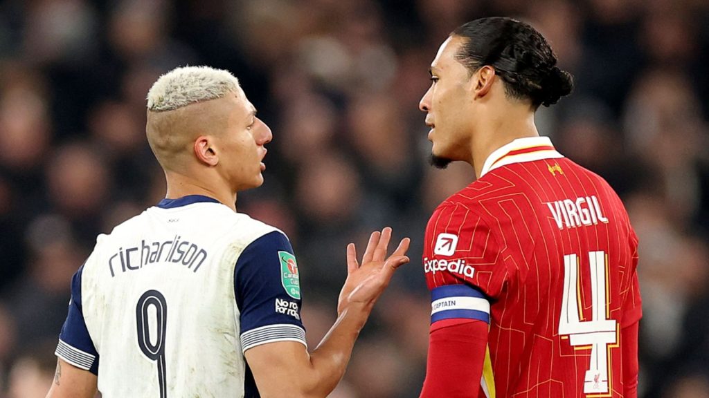 Liverpool captain Virgil van dijk 'trolls' promotes ahead of Richarlison after saving the red card for 'elbow' | Football news