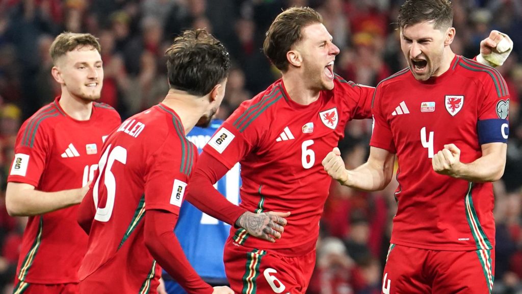 Ben Davies celebrates Wales' secon goal against Kazakhstan