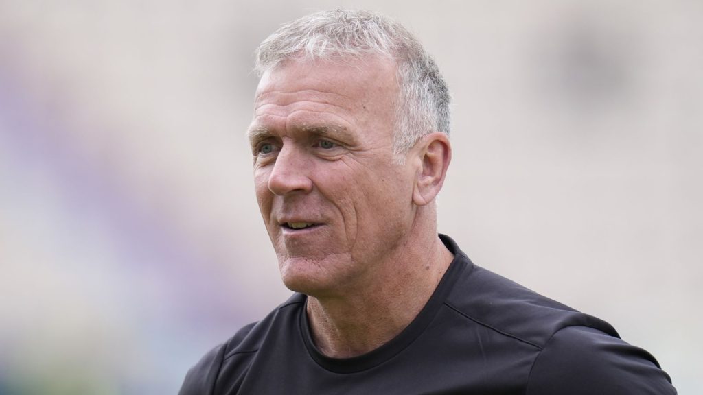 Alec Stewart